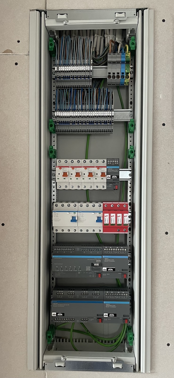 698ecdfe19b5e