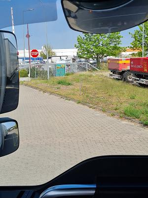 698eb81b2400f