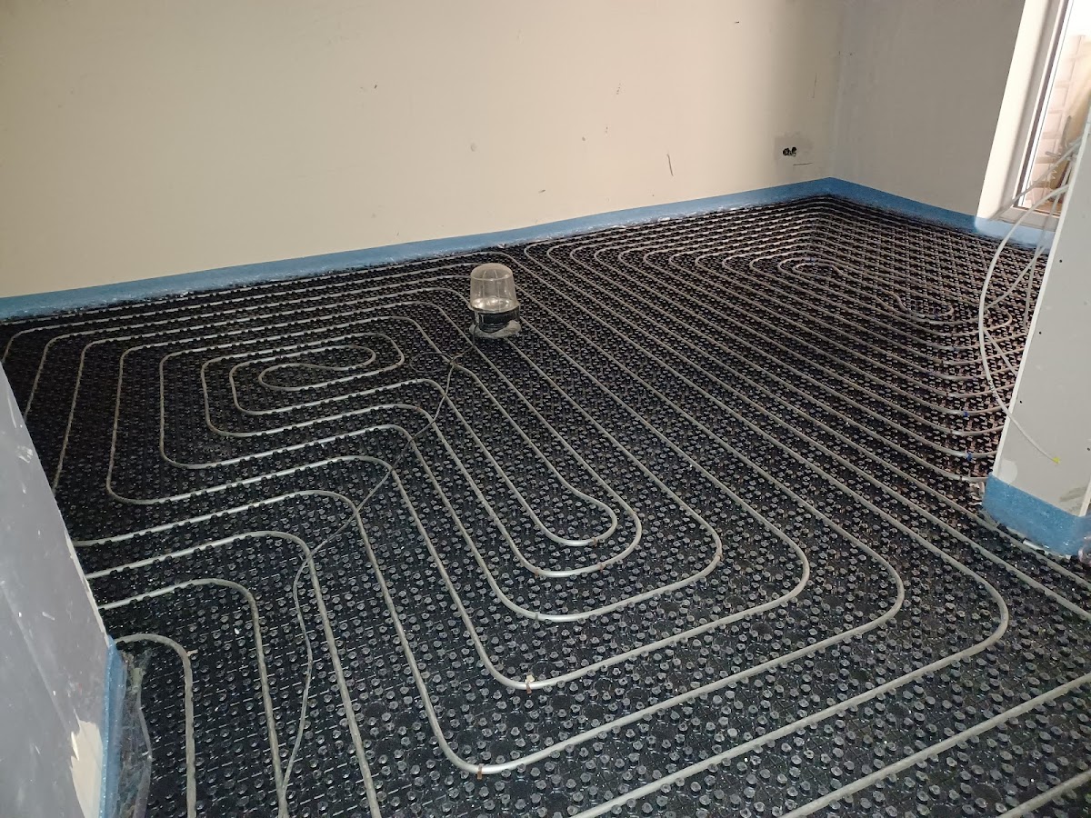 698f24d781545