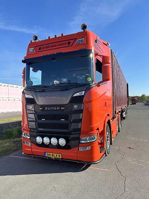 698ebc734ffe4