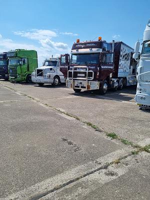 698f3700858a9