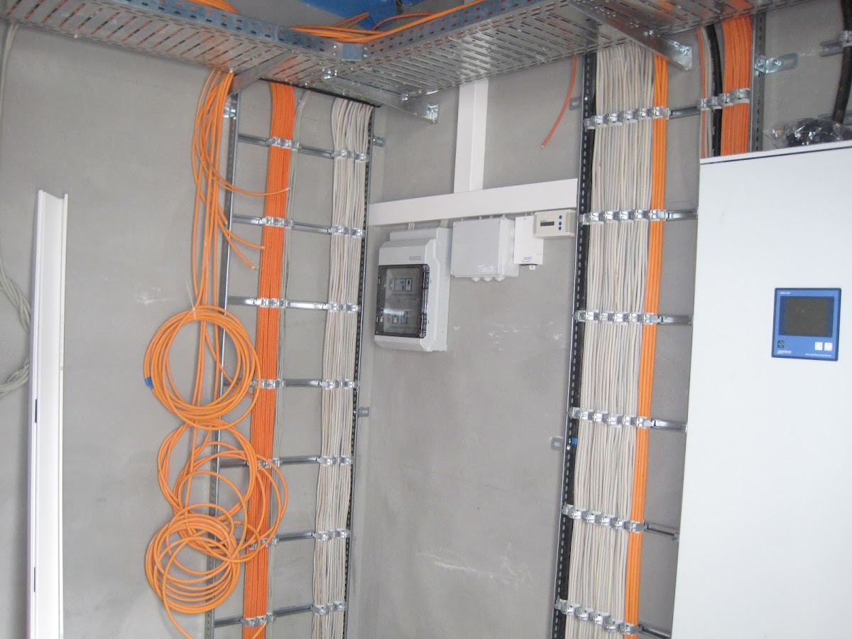 698f504942238